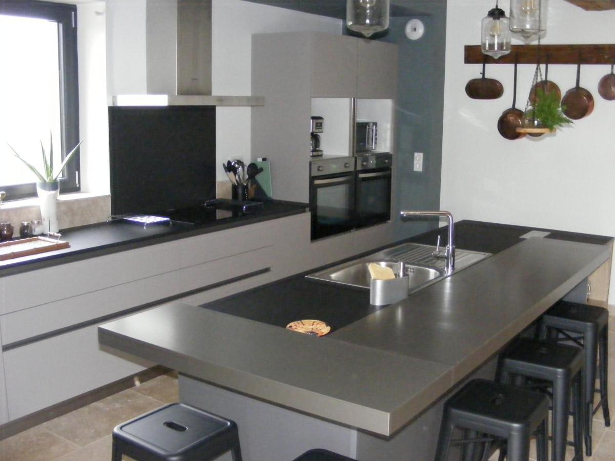 Lou Papagai Bed & Breakfast แซ็ง-ต็องโตแน็ง ภายนอก รูปภาพ